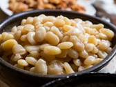 【朝食バイキング】温根湯特産の白花豆は必ず食べてほしい一品。