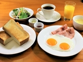 [ホテル虎屋] 福島の恵みを中心に。目玉焼きまたはスクランブルエッグよりお選びいただける洋朝食。