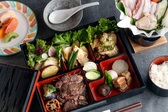 「松籟膳」お肉メインの松花堂御膳です。ご夕食にお選びいただけます。
