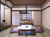 和室10畳+広縁4畳（改築／禁煙室）