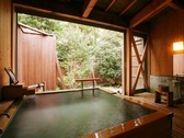 畳のお休み処がついた貸切温泉はちょっぴり贅沢！【竹取】　チェックイン時にご予約承っております。