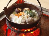 ◆囲炉裏で楽しむお鍋料理※イメージ／季節感も大切にしたお食事をご用意いたします。