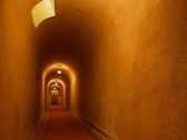 【浪漫のトンネル】本館と山荘を繋ぐトンネル。