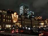 東京駅　夜