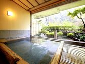 ◆貸切風呂「山色の湯」／景色と温泉を気兼ねなくお楽しみいただけます。※一例