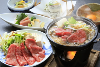 牛すき焼き（イメージ）