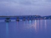 夕刻の能登島大橋はちょっと幻想的…