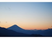 富士山の朝焼けは冬が一番美しい