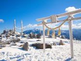 冬の天空の【車山神社】