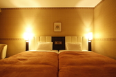 御殿場高原ホテルハリウッドツインタイプ。ベッド幅が240cmになります