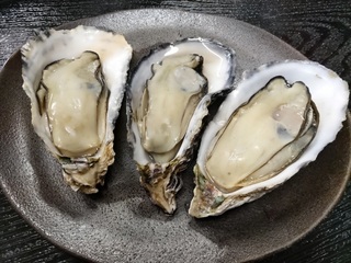 蒸し牡蠣