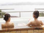 展望露天風呂で半身浴はいかがですか？