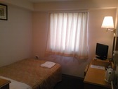 [HOTEL AZ　三重名張] シングルルーム　１２平米　シングルベッド（１２０ｃｍ×１９０ｃｍ）