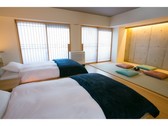スタンダードファミリールームは癒しの畳スペースのある和洋室のお部屋です。