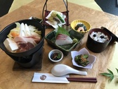 ぼたん鍋・黒豆ごはん・大黒本しめじの天ぷら・鮎の甘露煮・かんぱちの造り・季節の小鉢