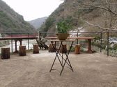 [マルキ旅館] 武田尾のシンボル赤いつり橋のかかる武庫川渓谷を眺めながらのＢ．Ｑ．