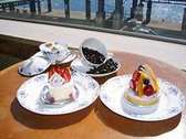 [グリーンヒルホテル尾道] ナチューレのケーキとコーヒー