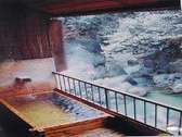 [鈍川温泉ホテル] 大浴に隣接した露天風呂