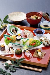 [旅の宿　さつき] ひたん寿し