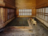 [いやしの湯　豊山荘] ２４時間利用可能な家族湯で朝風呂も２人でどうぞ！