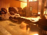 [いやしの湯　豊山荘] ゆったり入れる貸切露天は２４時間利用可！！　客室以外にも湯浴みを楽しめる