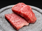 黒毛和牛の溶岩焼きをおろしポン酢でどうぞ