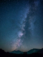 【星空観察スターウォッチングツアー】では天の川も好天時に観察可。星降る高原で大切な人と最高の思い出を