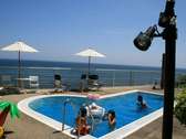 プール　カップル海水浴　伊豆　熱川館　熱川温泉海水浴場湯YOUビーチ
