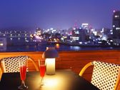 ルーフトップテラス／松江の景色を楽しみながら、非日常のひとときをお過ごしください。